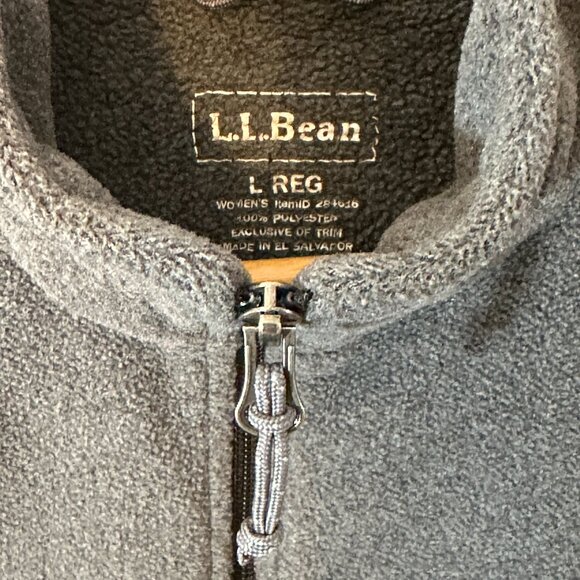 L.L.Bean Women's Mountain Classic Fleece Vest Gray Size Large - Cozy! - Picture 3 of 8